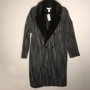 NWT H&M Wool coat with faux fur collar